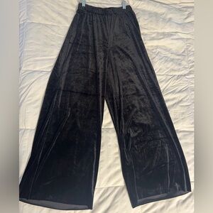 🎄🎁Black Velvet Wide-Leg Pants size small